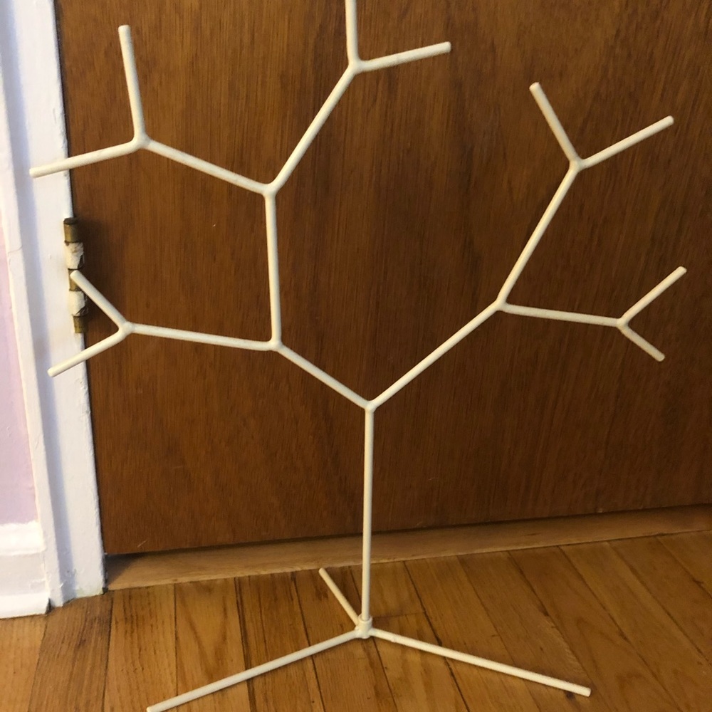 Jewelry holder